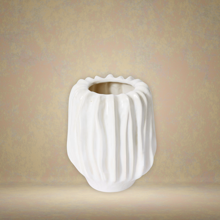 Alberto Range - Ivory Vase