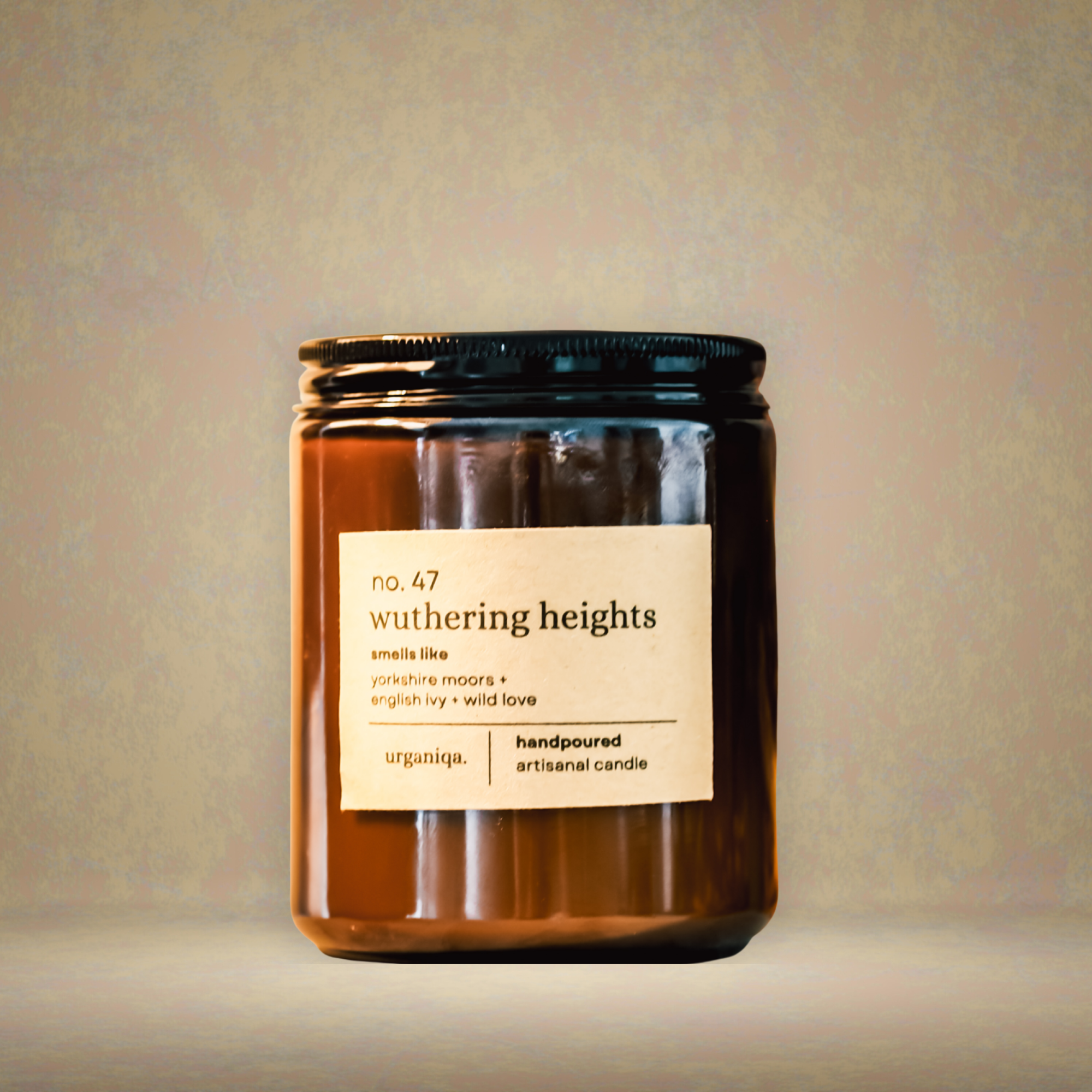 Nobela Literary Candle: “Wuthering Heights” – Seagrass & Wild Lavender (225g)