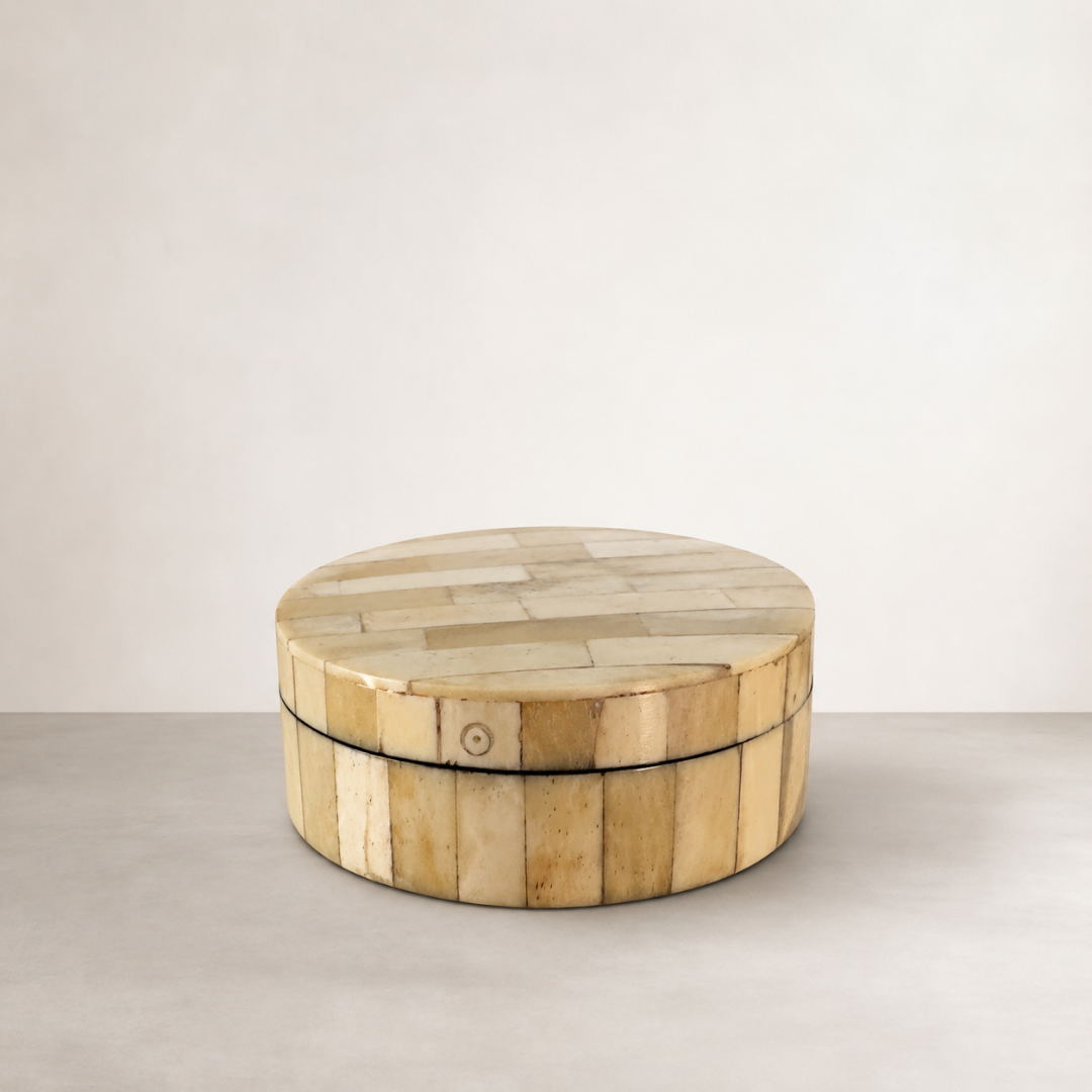 Stained Round Inlaid Bone Box