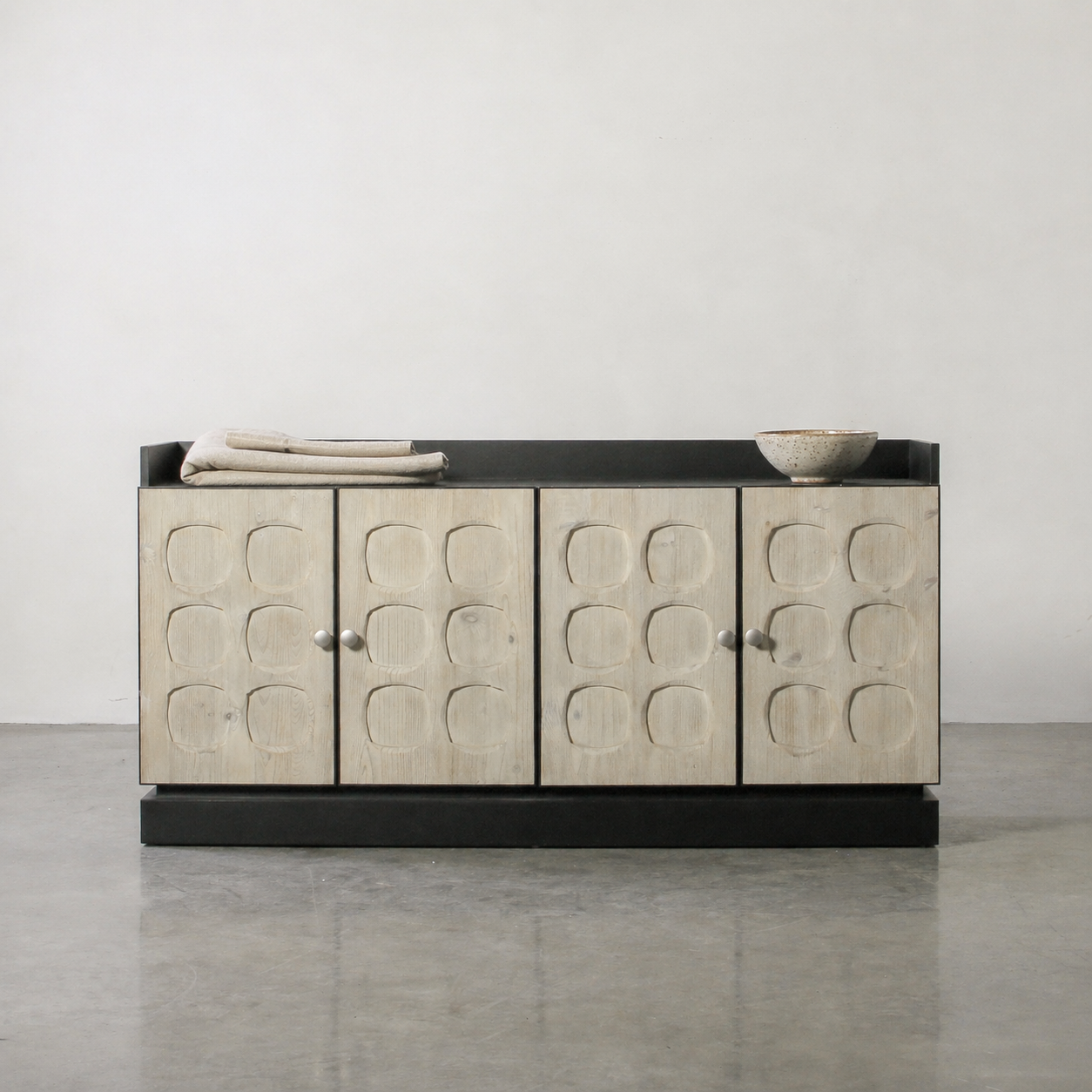 Marlow Console
